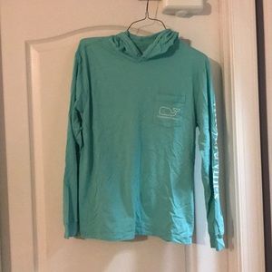 Vineyard vines t-shirt